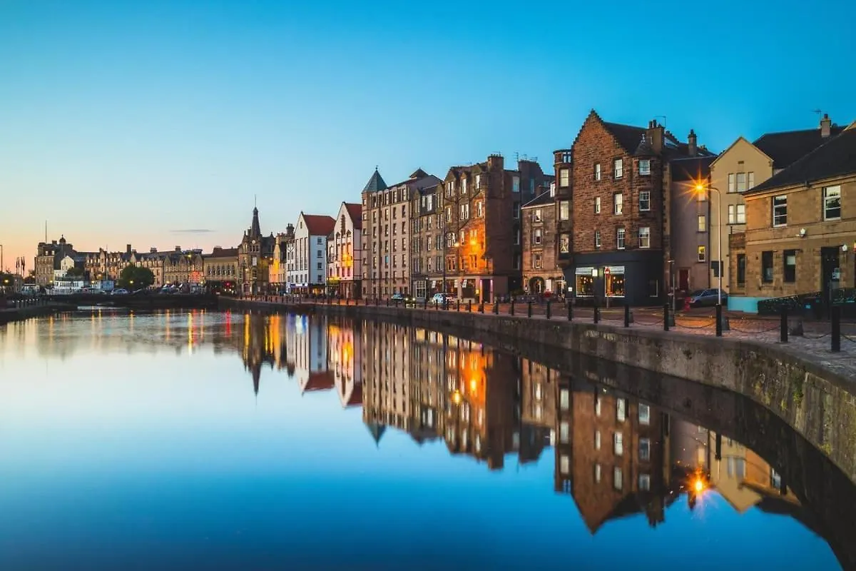 Apartment Comfy 2Br Flat - Free Parking - Near City Centre Edinburgh United Kingdom